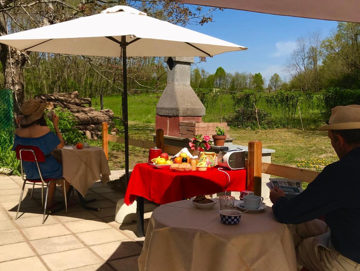 Il Casolare Del Medio Olona Bed & Breakfast Fagnano Olona Dış mekan fotoğraf