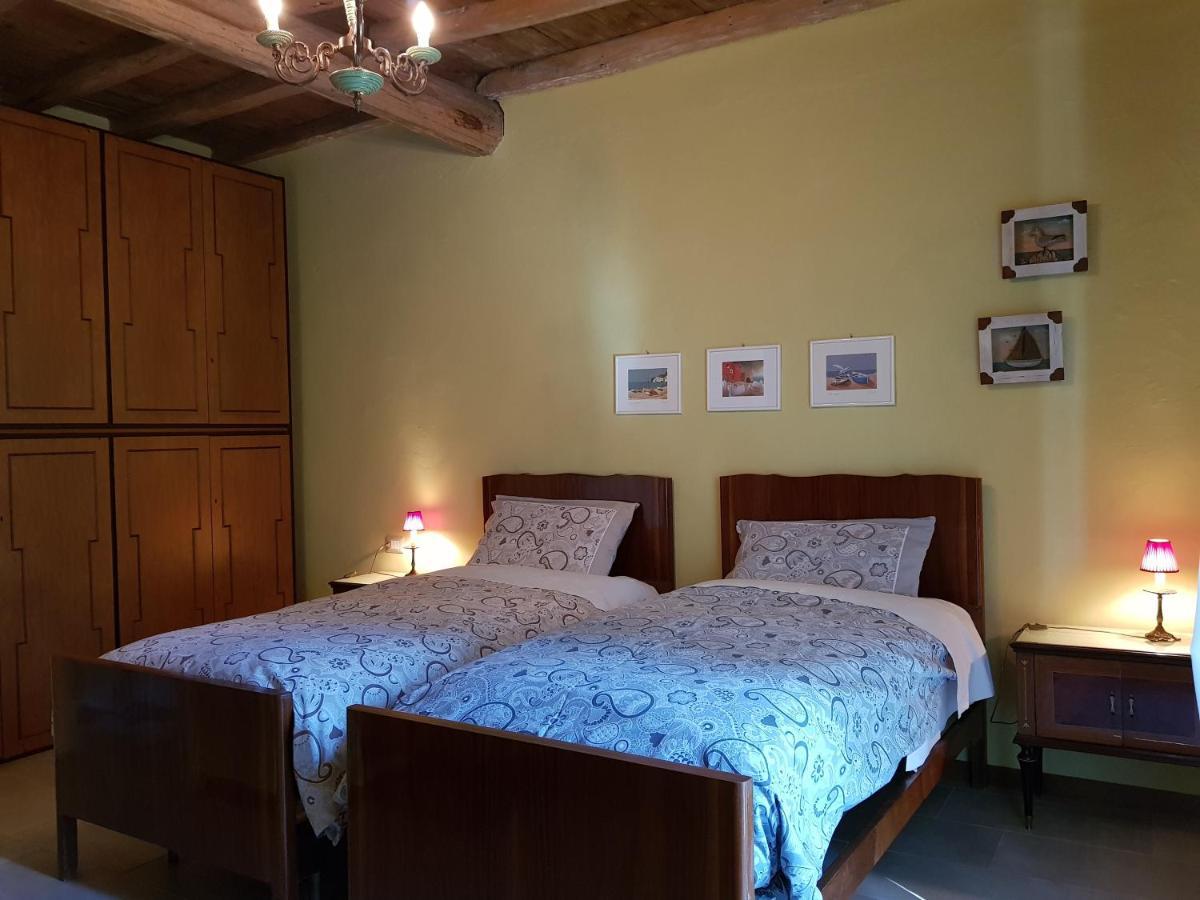 Il Casolare Del Medio Olona Bed & Breakfast Fagnano Olona Dış mekan fotoğraf