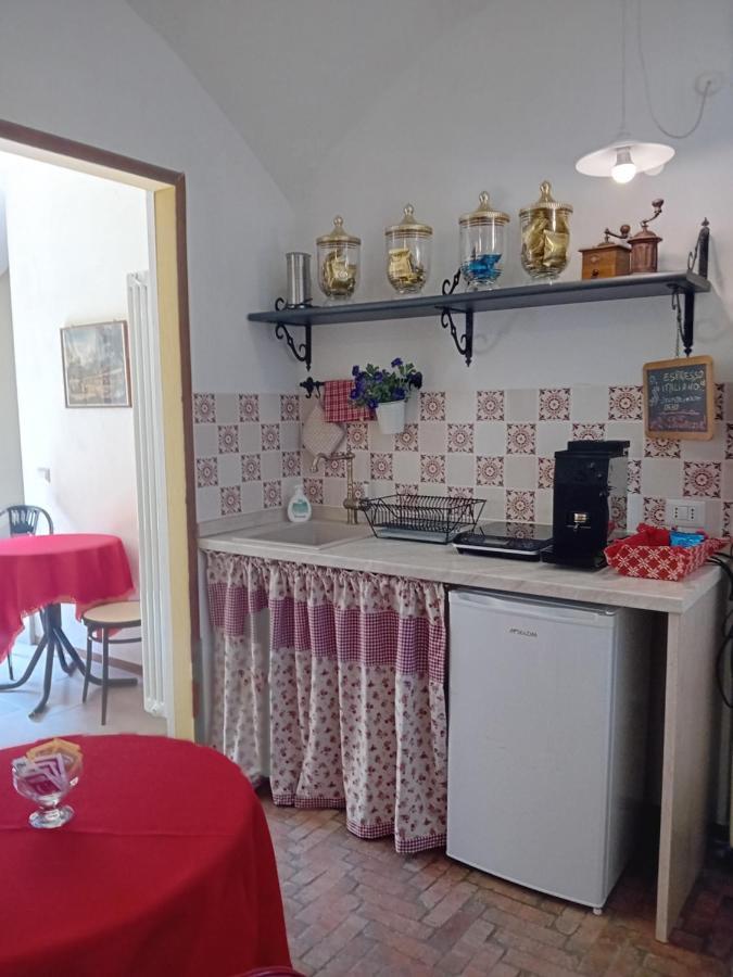 Il Casolare Del Medio Olona Bed & Breakfast Fagnano Olona Dış mekan fotoğraf