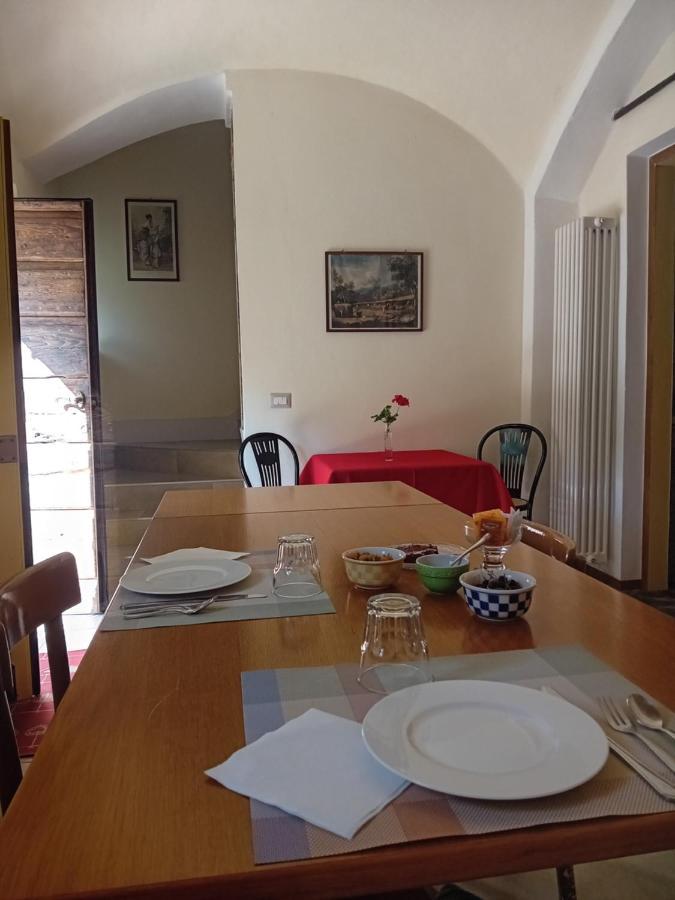 Il Casolare Del Medio Olona Bed & Breakfast Fagnano Olona Dış mekan fotoğraf