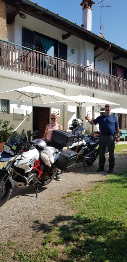 Il Casolare Del Medio Olona Bed & Breakfast Fagnano Olona Dış mekan fotoğraf