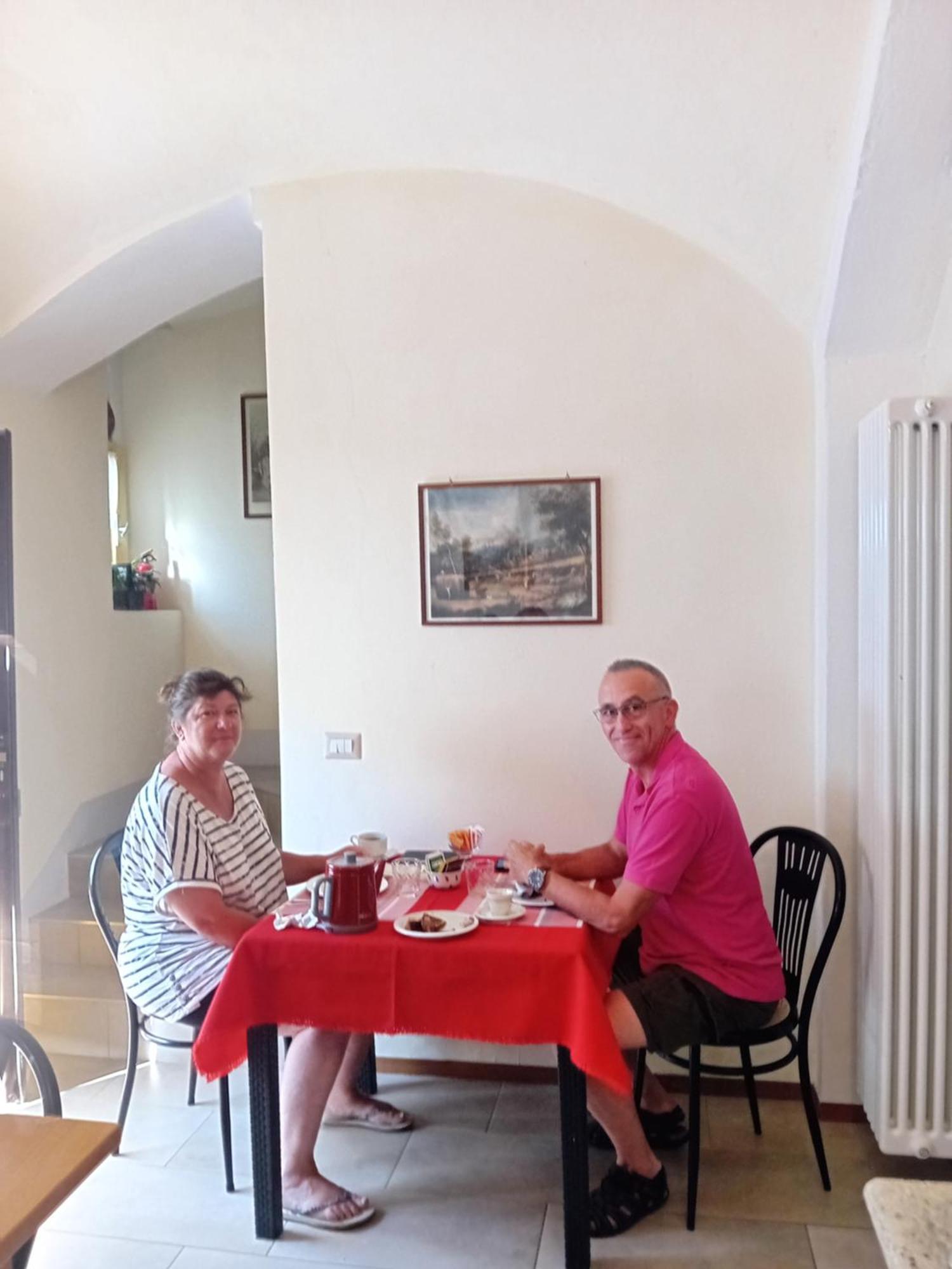Il Casolare Del Medio Olona Bed & Breakfast Fagnano Olona Dış mekan fotoğraf